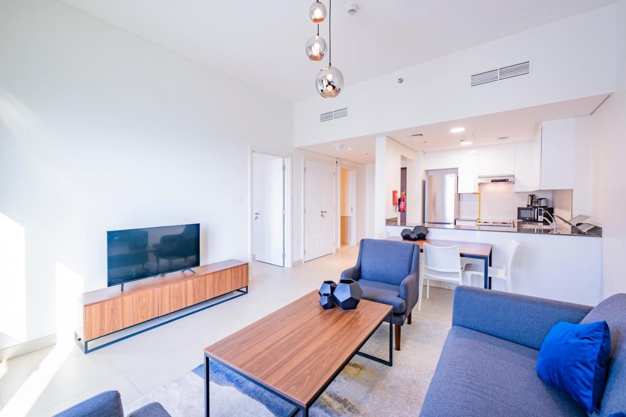 Expo Village Serviced Apartments Dubai Exterior foto